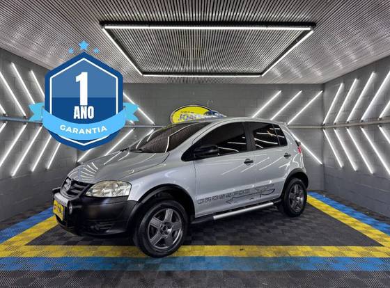 VOLKSWAGEN CROSSFOX 1.6 MI FLEX 8V 4P MANUAL